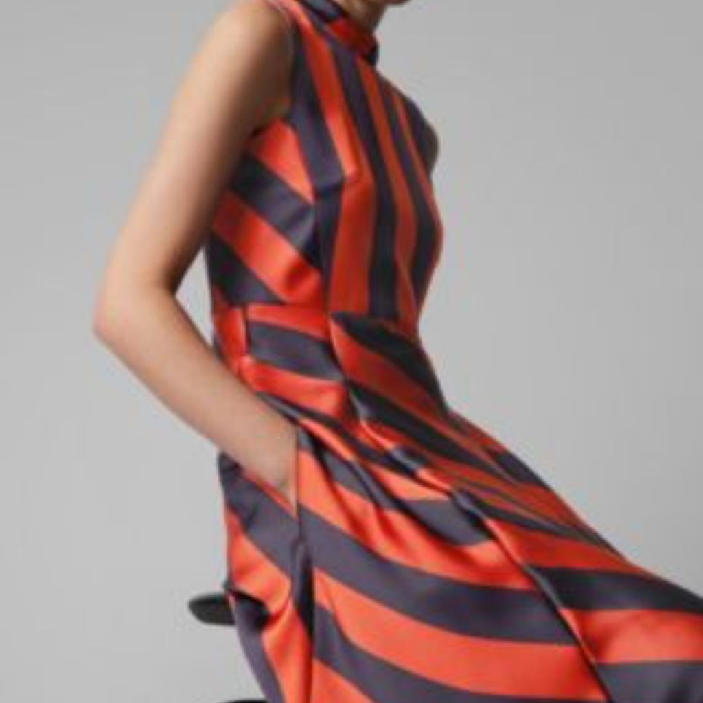 Very Classy Boss Dress And Alegant Black And Rust
